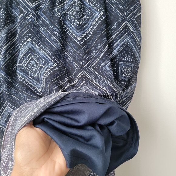 MAURICES Maxi Skirt Blue Ombre Diamond Print Chiffon Pull On Size Medium - Picture 7 of 10